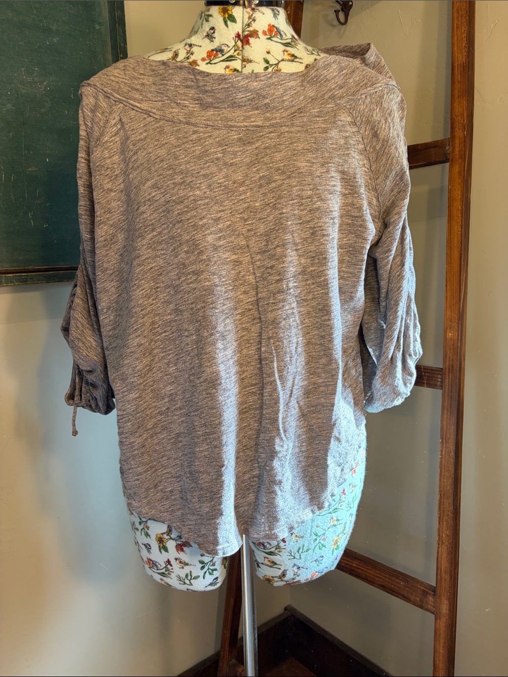 We The Free Heather Gray Roll-Tab Sleeve Pullover - Picture 1 of 6